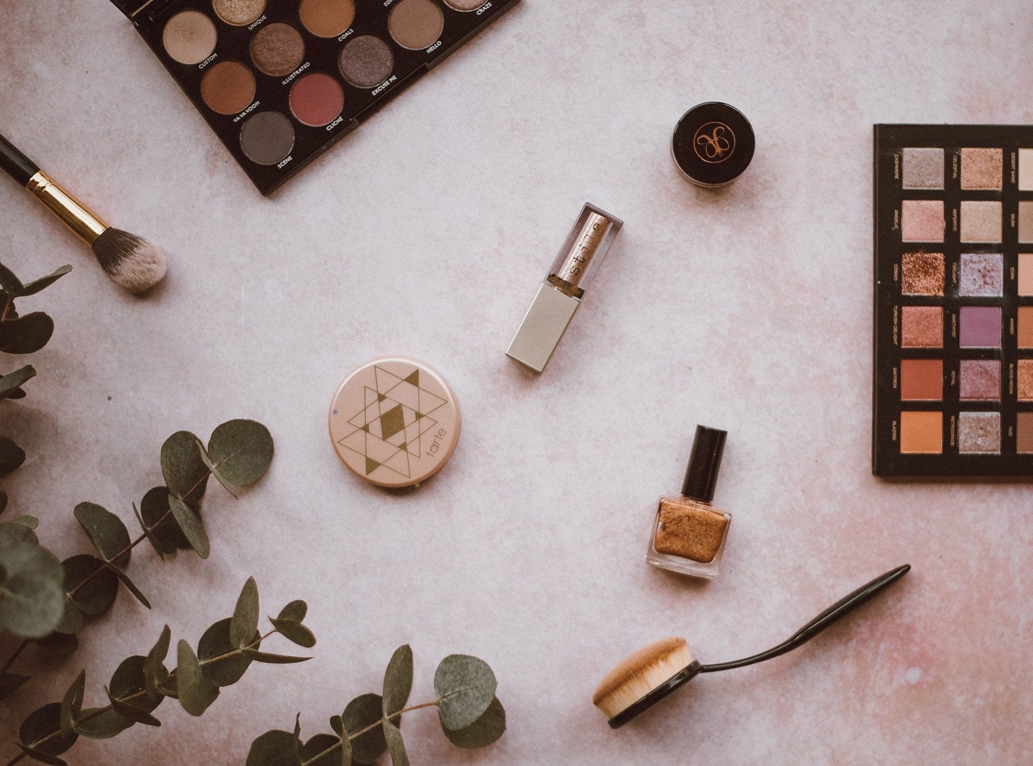 4 Makeup Organizing Tips Beauty Bloggers Swear By | NEAT BEAUTY® LTD